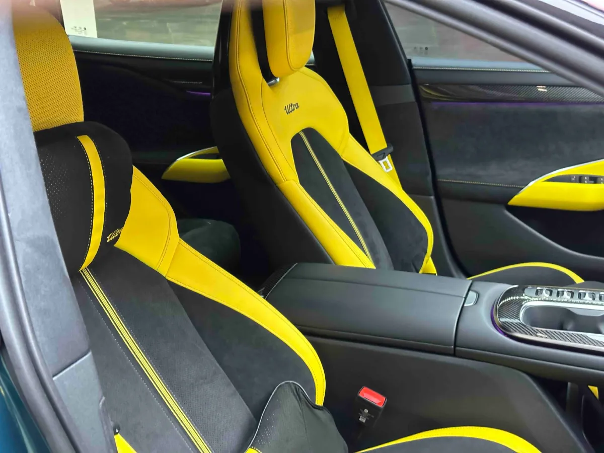 2025 MI SU7 Ultra BEV 93.7KWH,autocango,china used car exporter,china ev exporter,chinese used car exporter,chinese used ev exporter