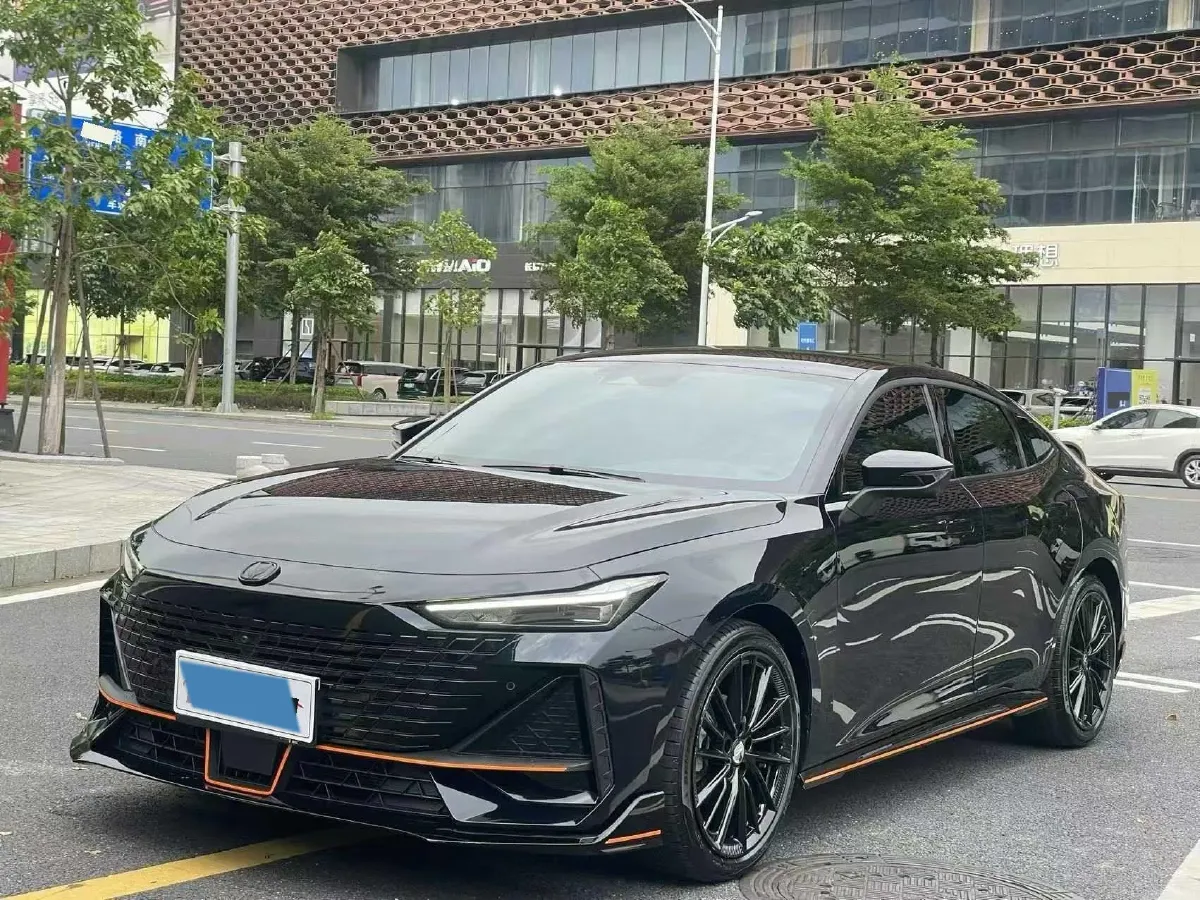 2023 ChangAn UNI-V 1.5T 188HP L4 7DCT,autocango,china used car exporter,china ev exporter,chinese used car exporter,chinese used ev exporter