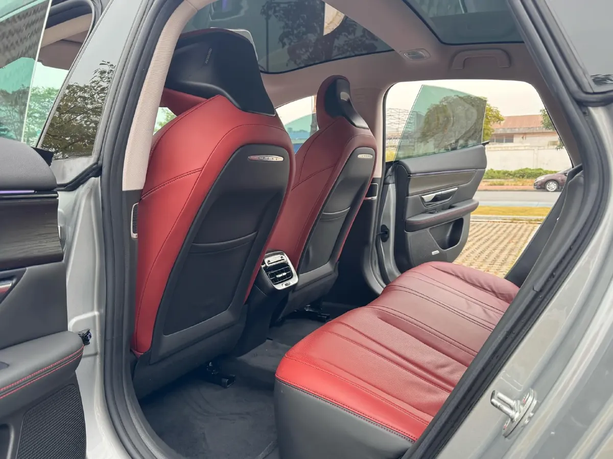 2022 Volkswagen Tiguan X 2.0T 220HP L4 7DCT,autocango,china used car exporter,china ev exporter,chinese used car exporter,chinese used ev exporter