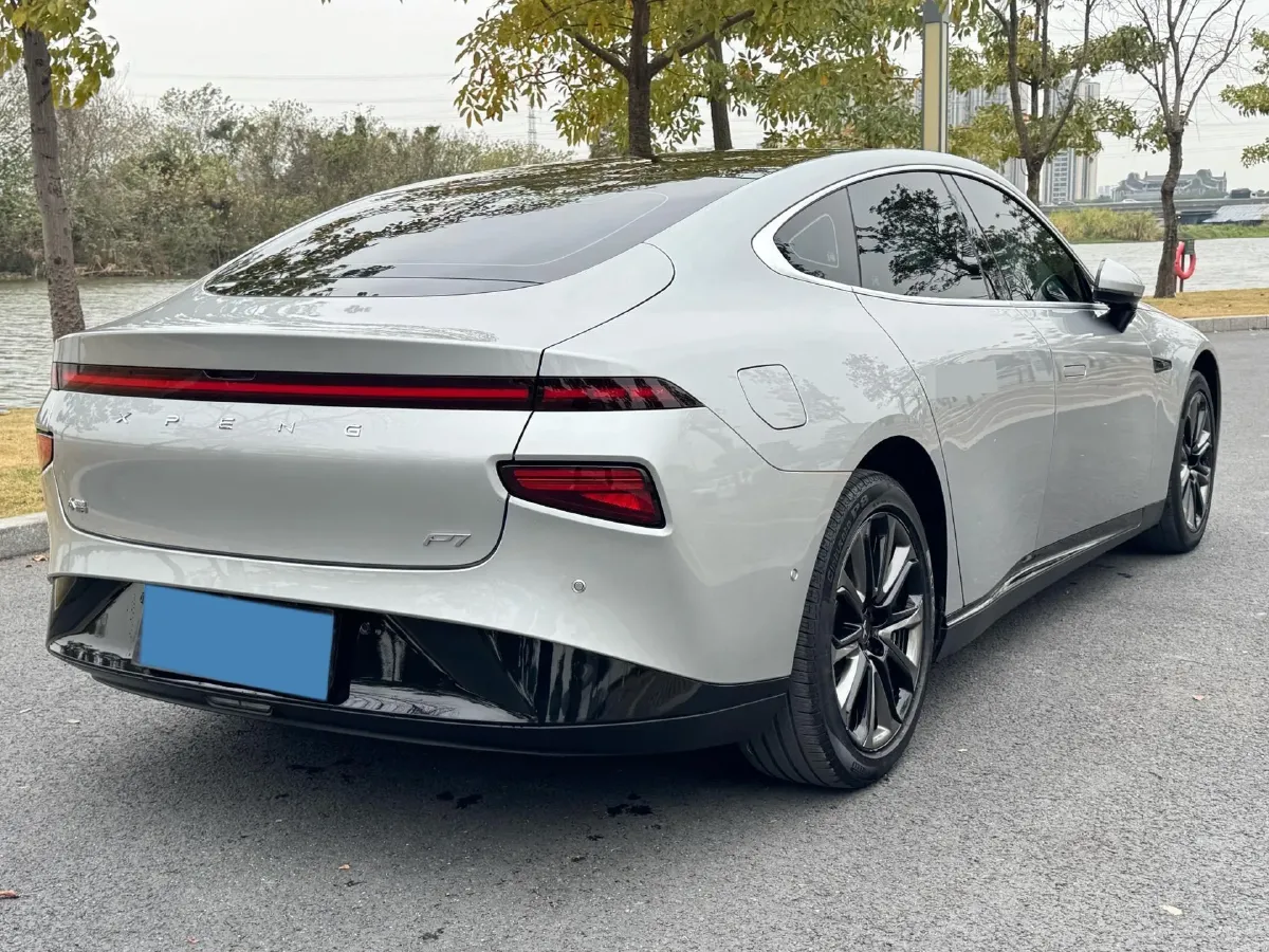 2022 Volkswagen Tiguan X 2.0T 220HP L4 7DCT,autocango,china used car exporter,china ev exporter,chinese used car exporter,chinese used ev exporter