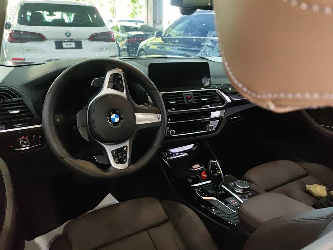 2019 BMW X3 2.0T 252HP L4 8AT,autocango,china used car exporter,china ev exporter,chinese used car exporter,chinese used ev exporter