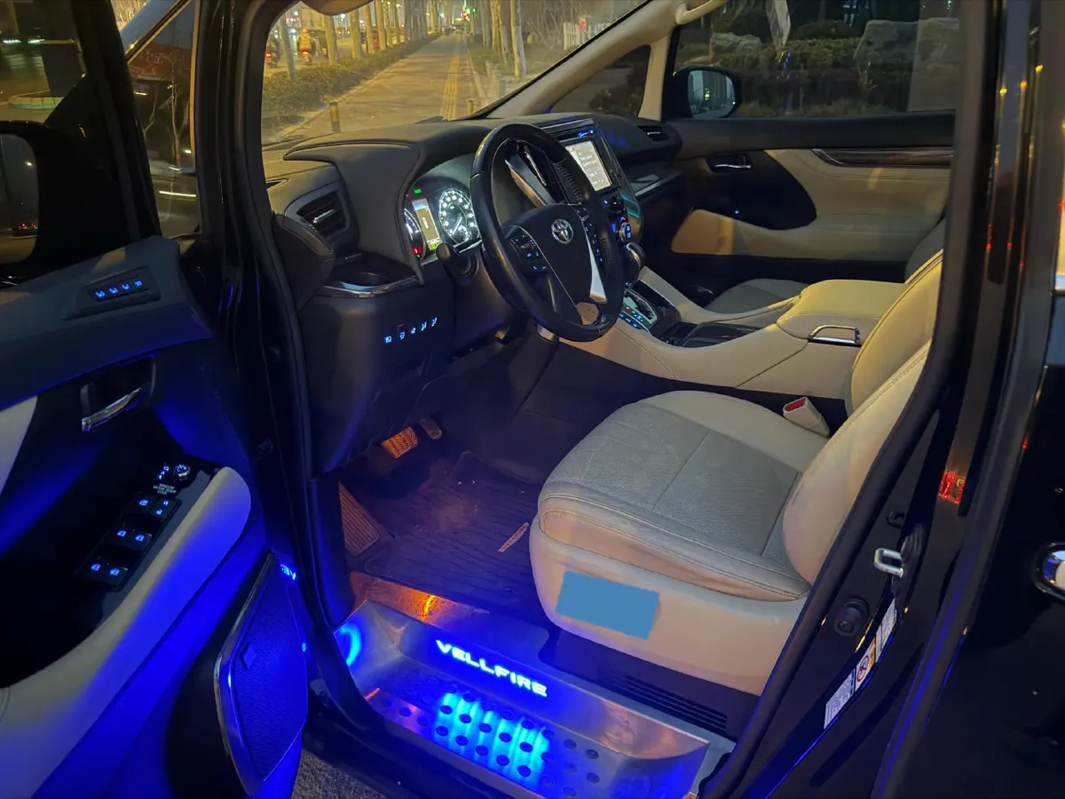 2019 Toyota Vellfire 2.5L 117HP L4 E-CVT Hybrid,autocango,china used car exporter,china ev exporter,chinese used car exporter,chinese used ev exporter