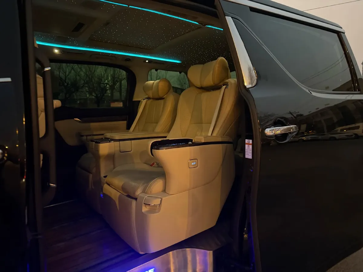 2019 Toyota Vellfire 2.5L 117HP L4 E-CVT Hybrid,autocango,china used car exporter,china ev exporter,chinese used car exporter,chinese used ev exporter