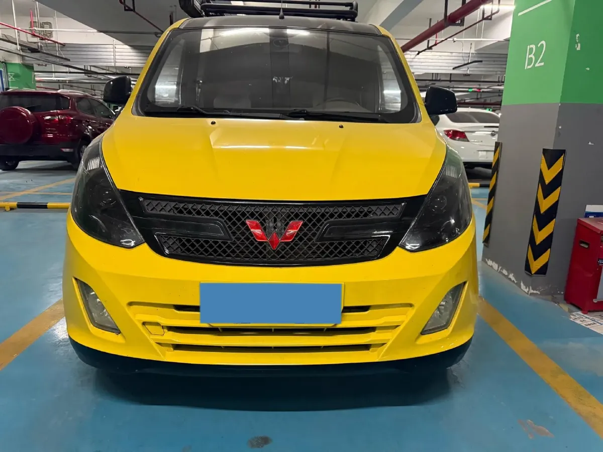2016 WuLing RongGuang V 1.5L 112HP L4 5MT,autocango,china used car exporter,china ev exporter,chinese used car exporter,chinese used ev exporter