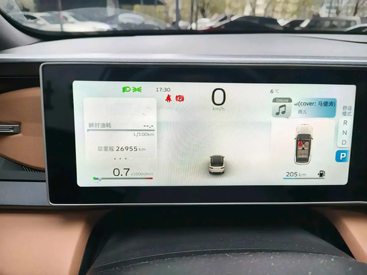 2023 Geely ICON 1.5T 181HP L4 7DCT,autocango,china used car exporter,china ev exporter,chinese used car exporter,chinese used ev exporter