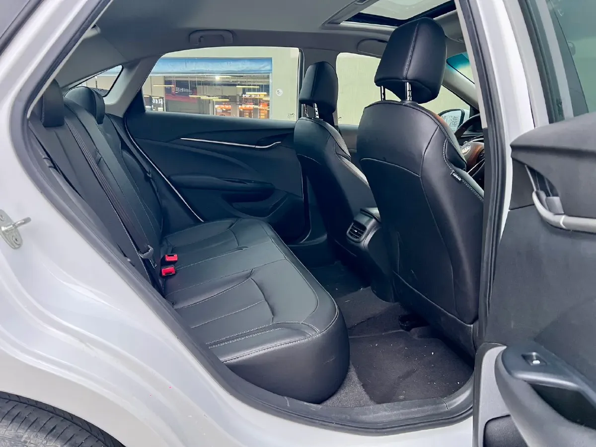 2021 Buick Excelle 1.5L 113HP L4 6AT,autocango,china used car exporter,china ev exporter,chinese used car exporter,chinese used ev exporter