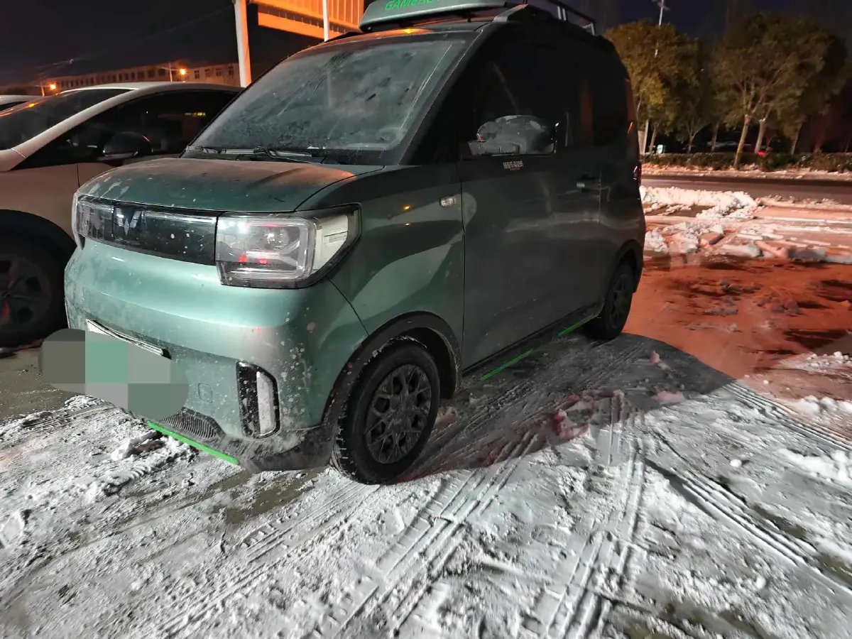 2022 WuLing HongGuang MINI EV BEV 26.5KWH