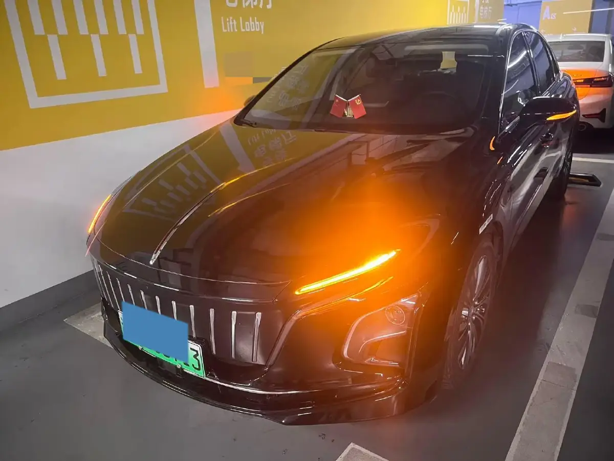 2024 HongQi E-QM5 BEV 72KWH