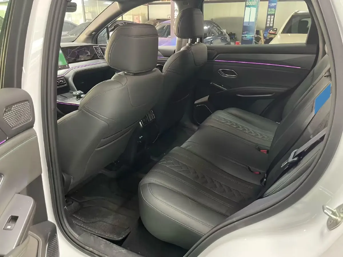 2024 BYD SongL DM-i 1.5L 101HP L4 E-CVT PHEV 26.6KWH,autocango,china used car exporter,china ev exporter,chinese used car exporter,chinese used ev exporter