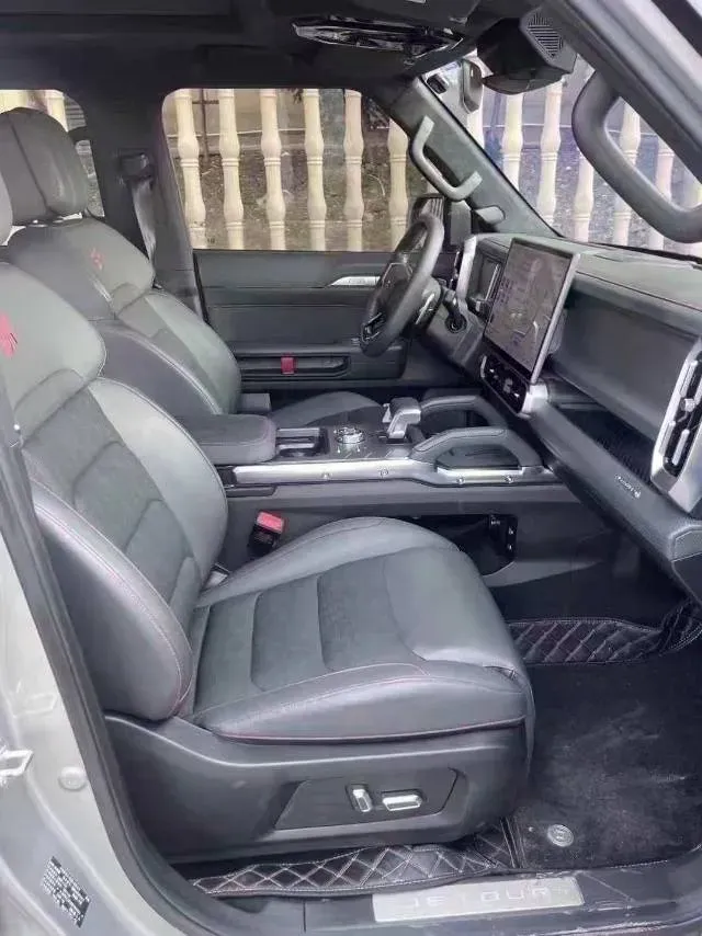 2025 Jetour Traveller 2.0T 254HP L4 7DCT,autocango,china used car exporter,china ev exporter,chinese used car exporter,chinese used ev exporter