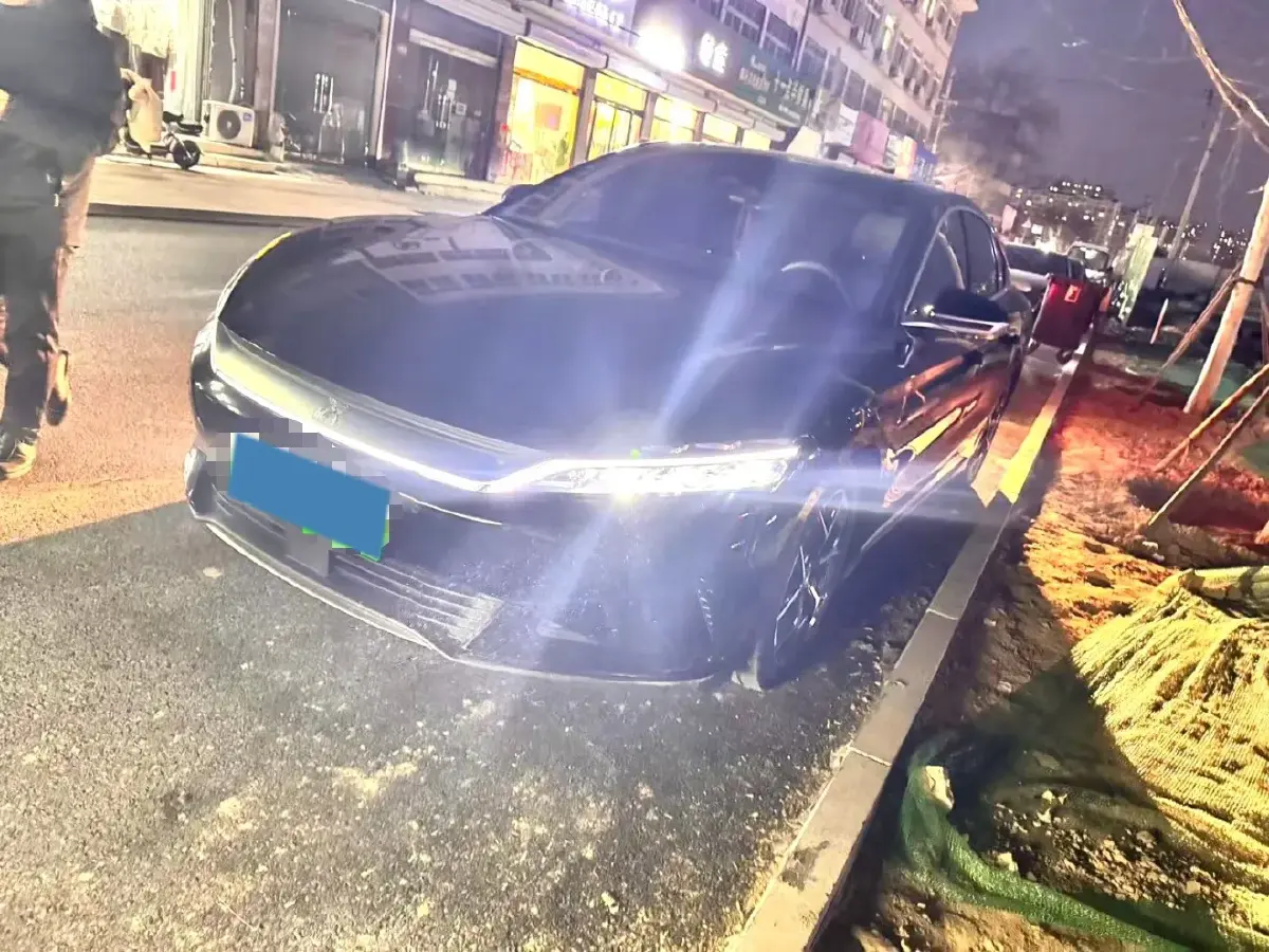 2024 BYD Han BEV 72KWH