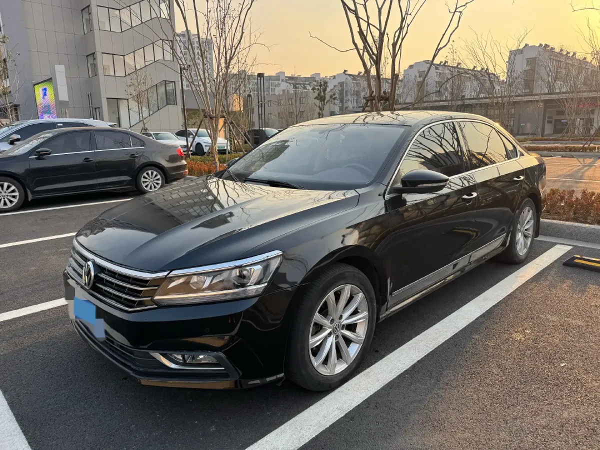 2017 Volkswagen Passat 1.8T 180HP L4 7DCT,autocango,china used car exporter,china ev exporter,chinese used car exporter,chinese used ev exporter