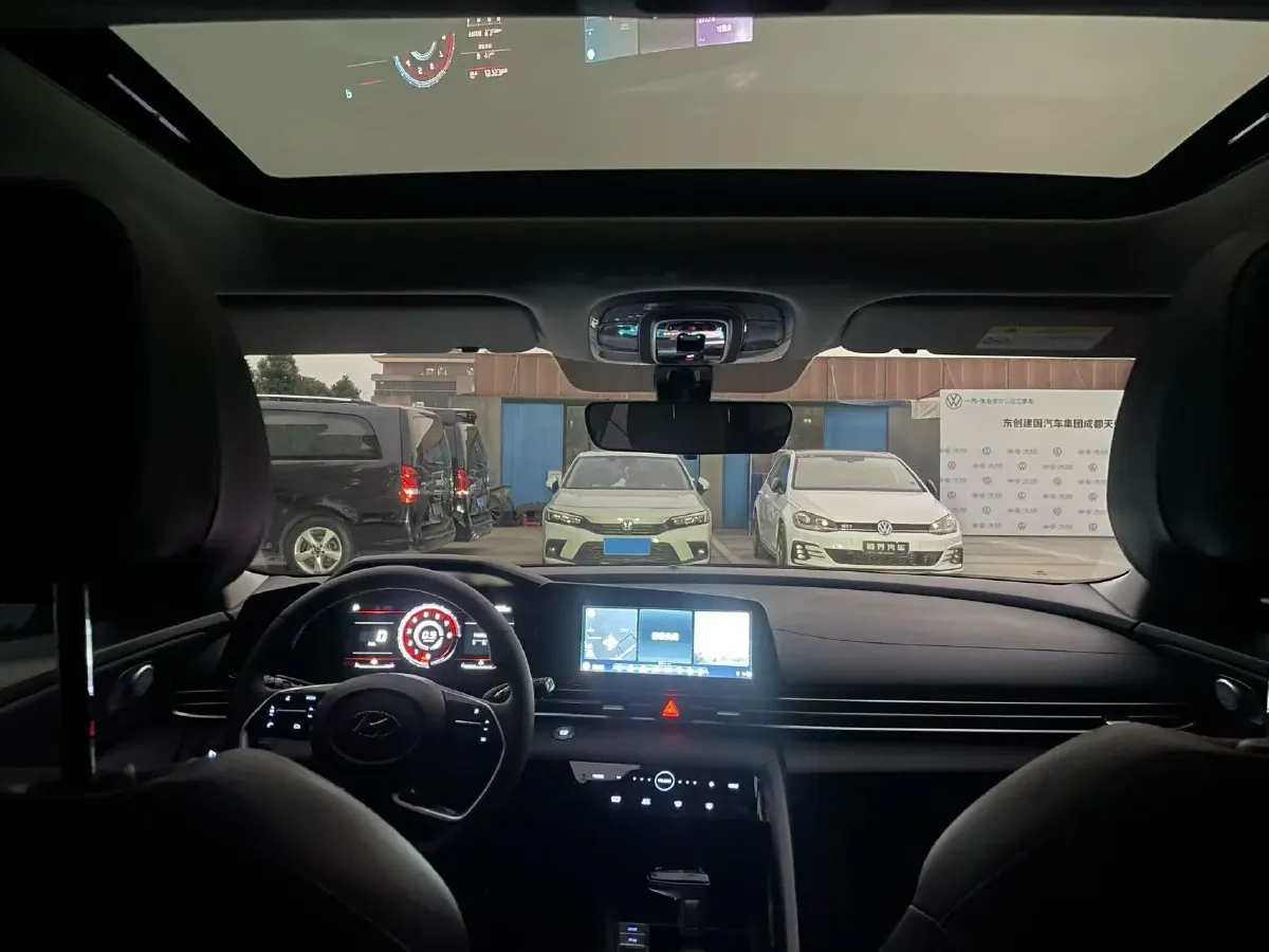 2022 Hyundai Elantra 1.5L 115HP L4 CVT,autocango,china used car exporter,china ev exporter,chinese used car exporter,chinese used ev exporter