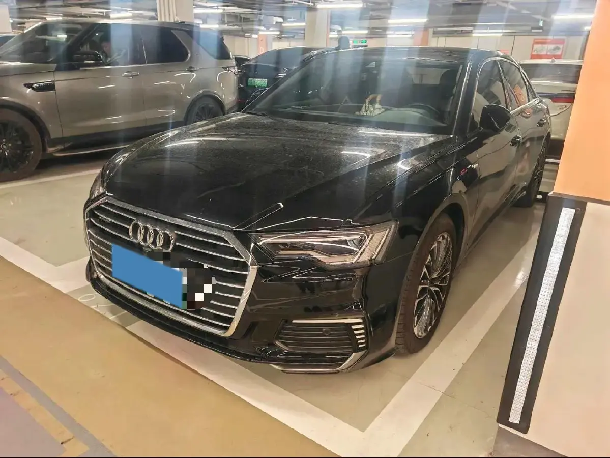 2020 Audi A6L 2.0T 252HP L4 7DCT PHEV 14.1KWH