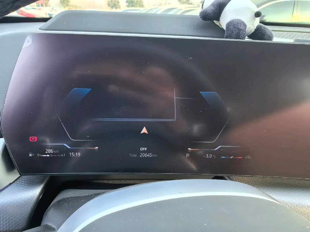 2024 BMW X1 2.0T 204HP L4 7DCT,autocango,china used car exporter,china ev exporter,chinese used car exporter,chinese used ev exporter