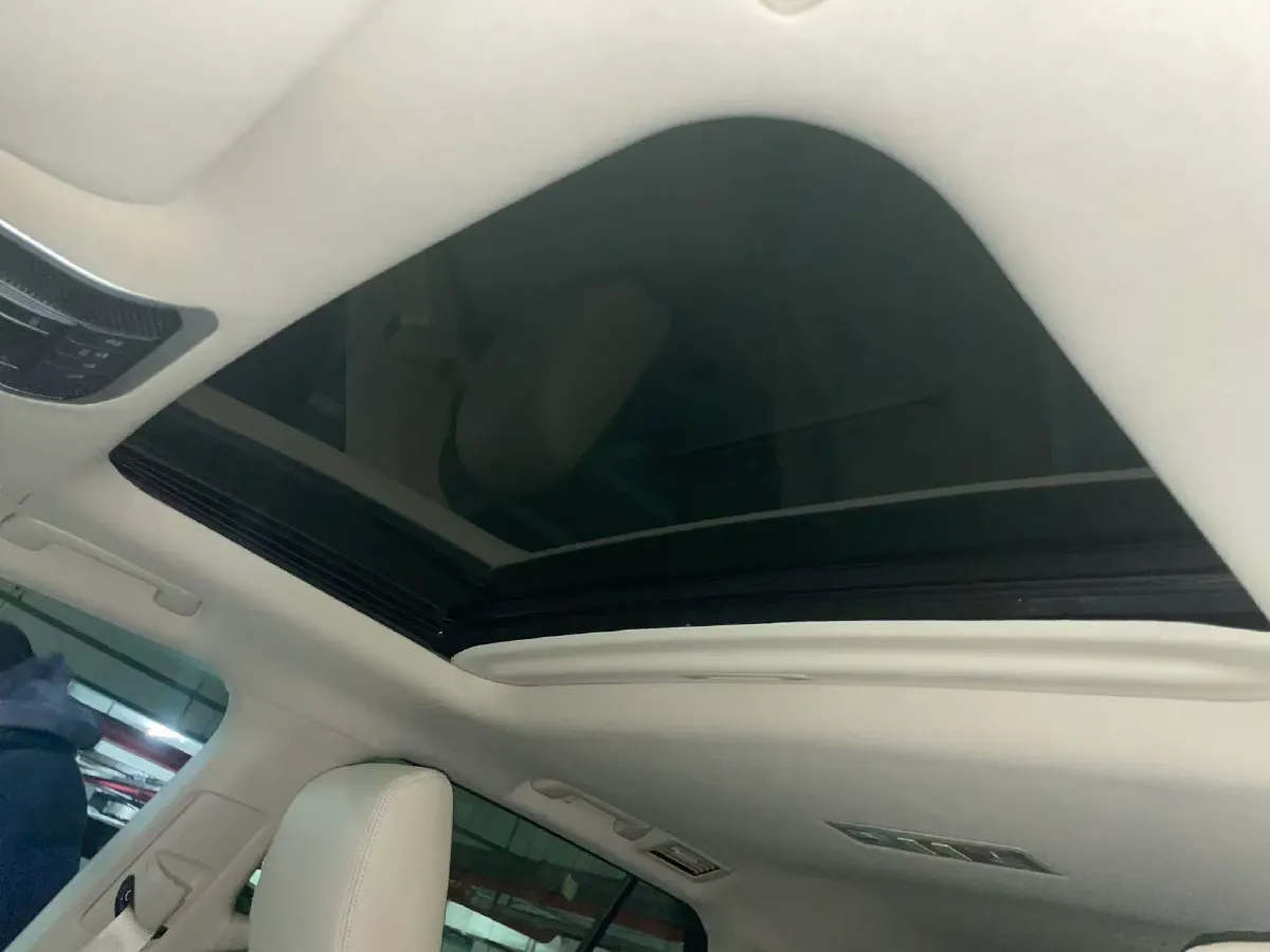 2021 Chevrolet Trax 1.0T 125HP L3 6AT,autocango,china used car exporter,china ev exporter,chinese used car exporter,chinese used ev exporter