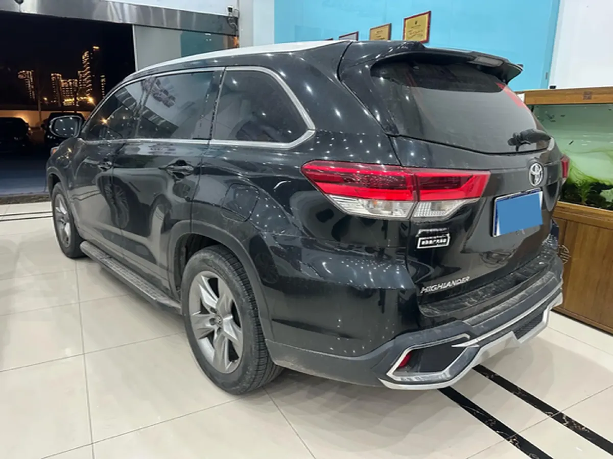 2021 Toyota Highlander 2.0T 220HP L4 6AT,autocango,china used car exporter,china ev exporter,chinese used car exporter,chinese used ev exporter