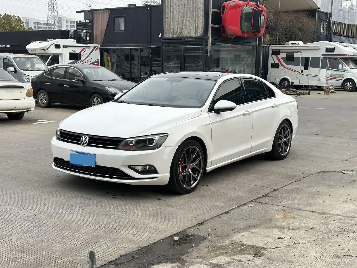 2018 Volkswagen Lamando 1.4T 150HP L4 7DCT
