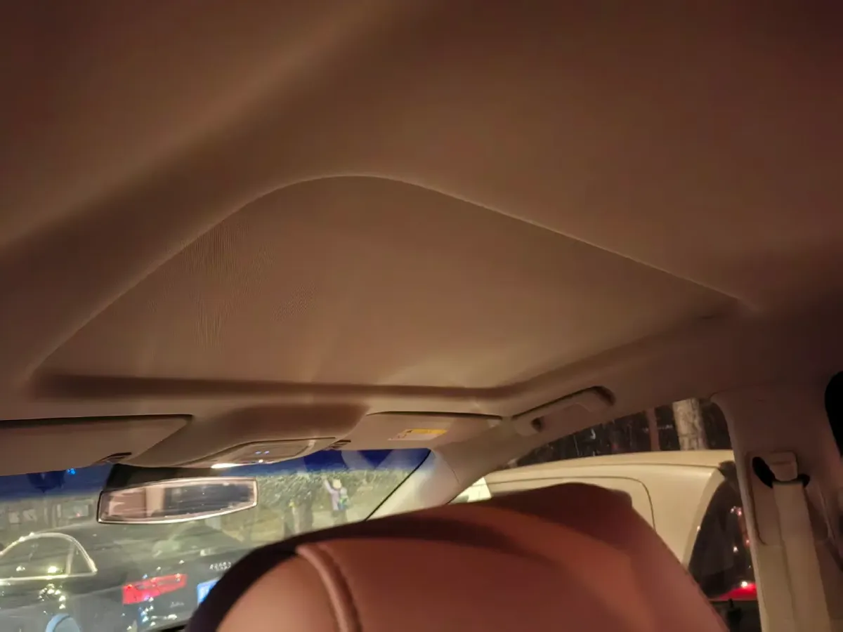 2023 Buick GL8 2.0T 237HP L4 9AT,autocango,china used car exporter,china ev exporter,chinese used car exporter,chinese used ev exporter