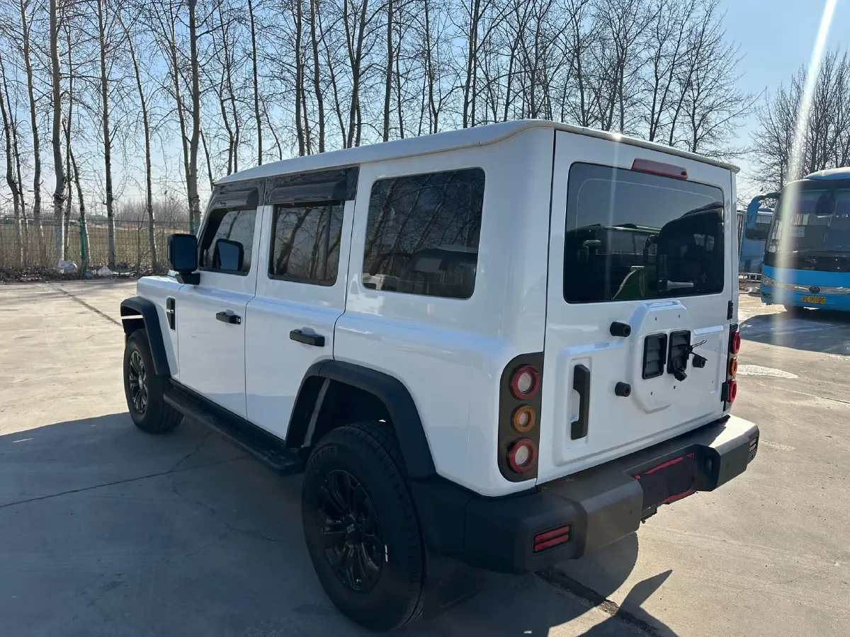 2024 212 212 T01 2.0T 252HP L4 8AT,autocango,china used car exporter,china ev exporter,chinese used car exporter,chinese used ev exporter