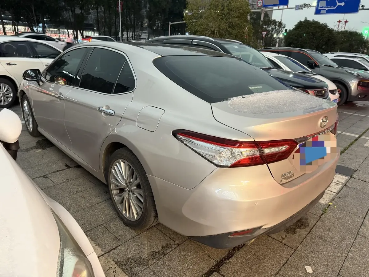 2018 Toyota Camry 2.5L 209HP L4 8AT,autocango,china used car exporter,china ev exporter,chinese used car exporter,chinese used ev exporter