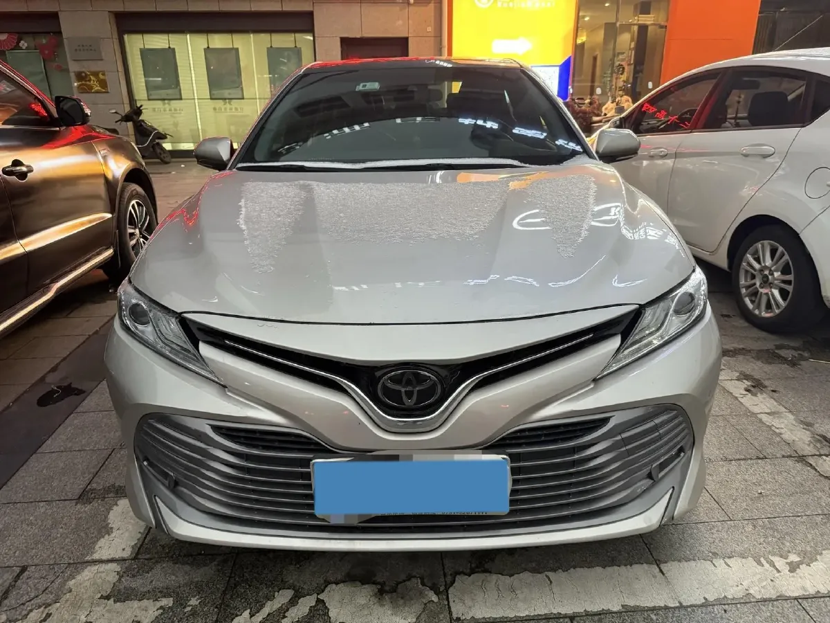 2018 Toyota Camry 2.5L 209HP L4 8AT,autocango,china used car exporter,china ev exporter,chinese used car exporter,chinese used ev exporter