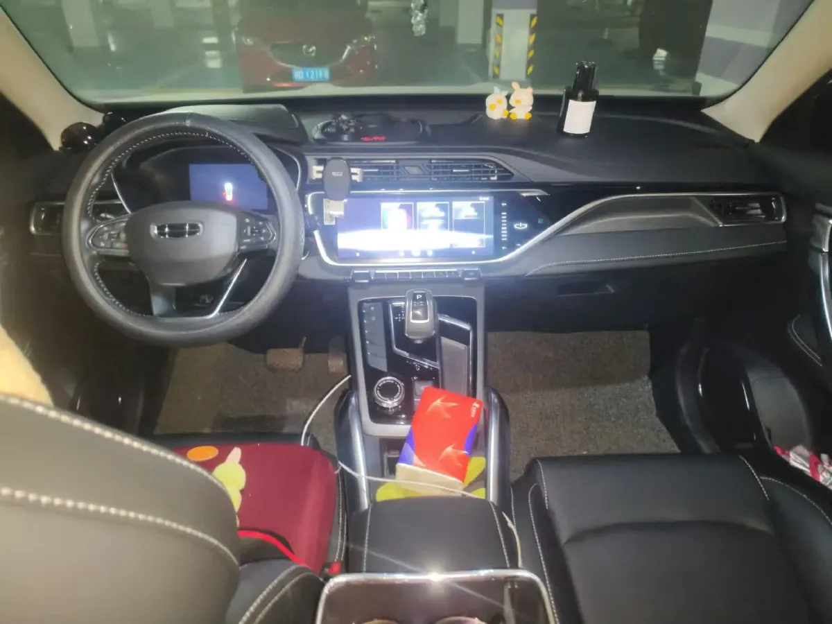 2020 Roewe i6 1.5T 169HP L4 7DCT,autocango,china used car exporter,china ev exporter,chinese used car exporter,chinese used ev exporter