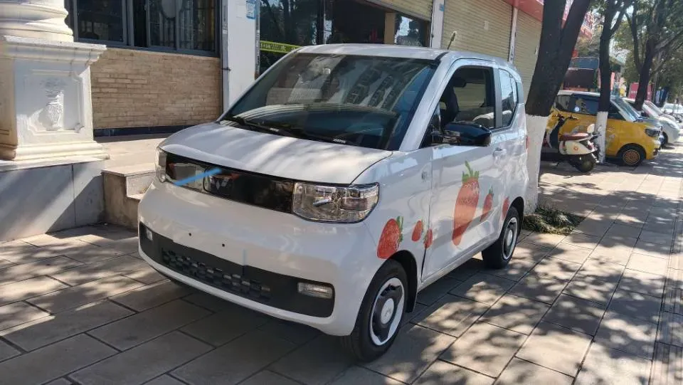 2022 LingBox uni BEV 11.52KWH,autocango,china used car exporter,china ev exporter,chinese used car exporter,chinese used ev exporter
