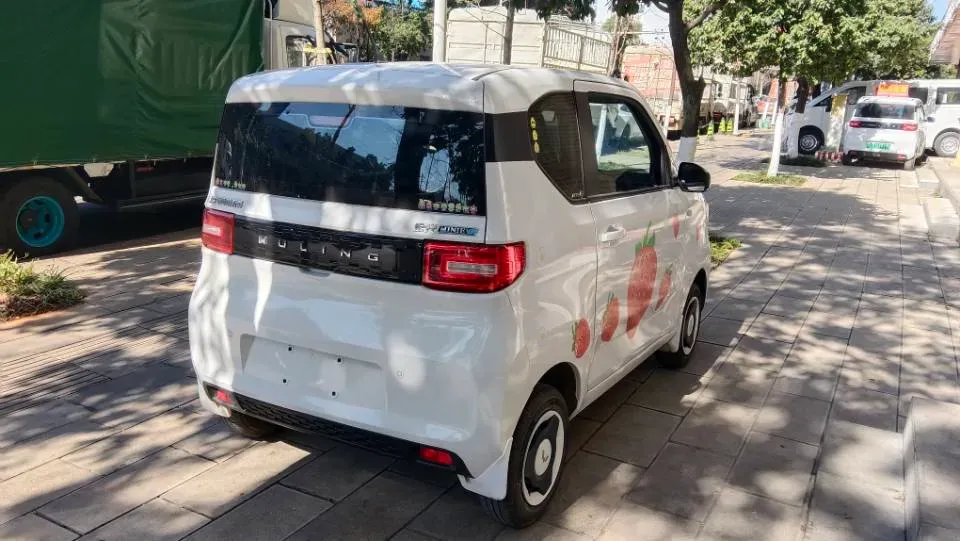 2022 LingBox uni BEV 11.52KWH,autocango,china used car exporter,china ev exporter,chinese used car exporter,chinese used ev exporter