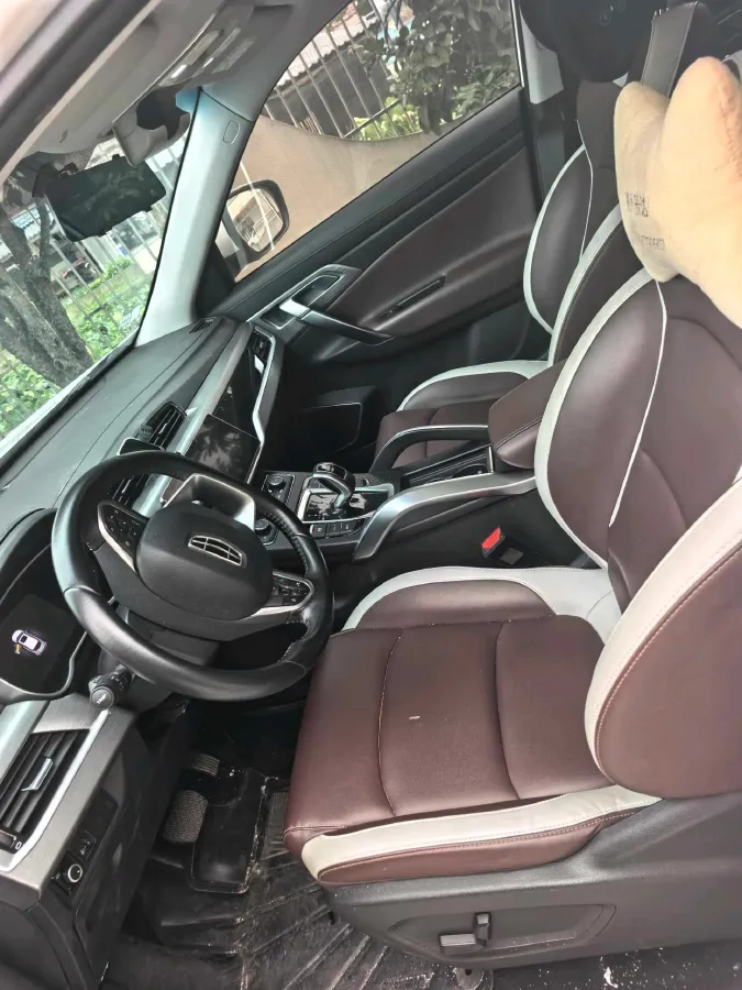 2022 Geely Azkarra 1.8T 184HP L4 7DCT,autocango,china used car exporter,china ev exporter,chinese used car exporter,chinese used ev exporter