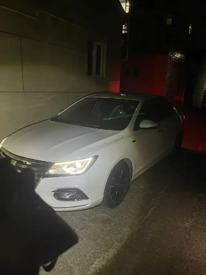 2019 Roewe i5 1.5L 120HP L4 5MT