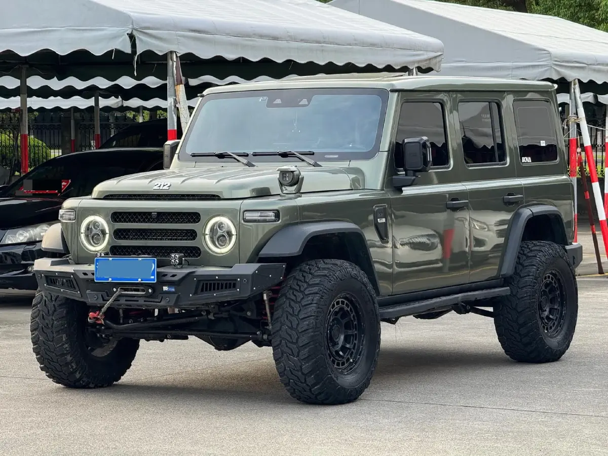 2024 212 212 T01 2.0T 252HP L4 8AT