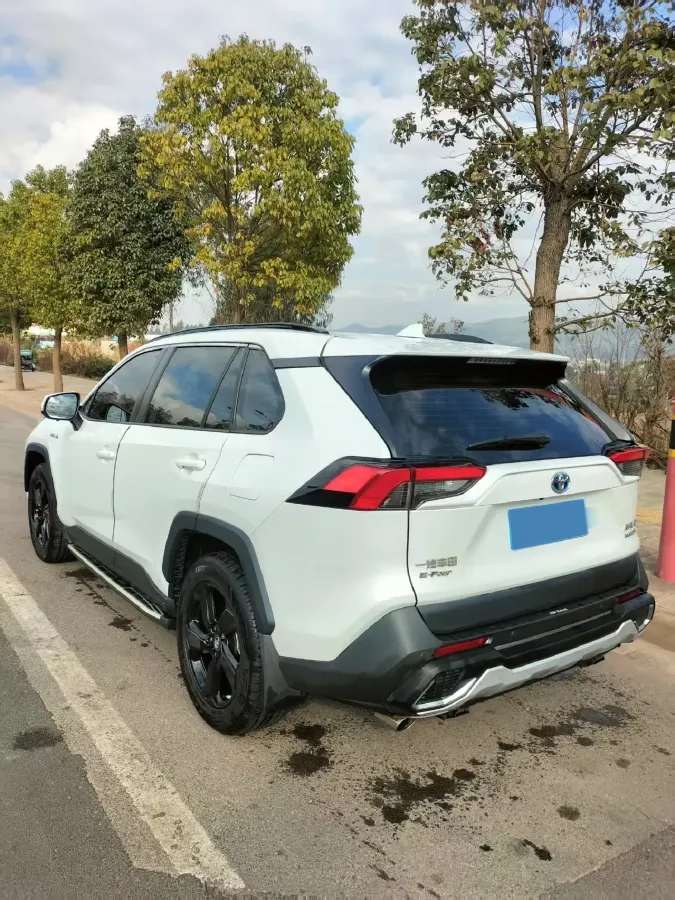 2021 Toyota RAV4 2.5L 178HP L4 E-CVT Hybrid,autocango,china used car exporter,china ev exporter,chinese used car exporter,chinese used ev exporter