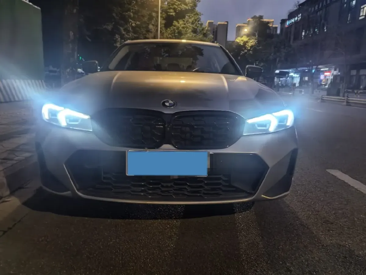 2023 BMW 3 Series 2.0T 184HP L4 8AT,autocango,china used car exporter,china ev exporter,chinese used car exporter,chinese used ev exporter