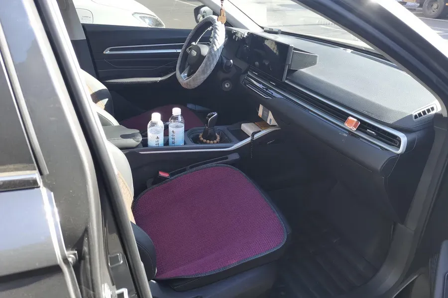 2026 Geely Emgrand 1.5L 120HP L4 5MT,autocango,china used car exporter,china ev exporter,chinese used car exporter,chinese used ev exporter