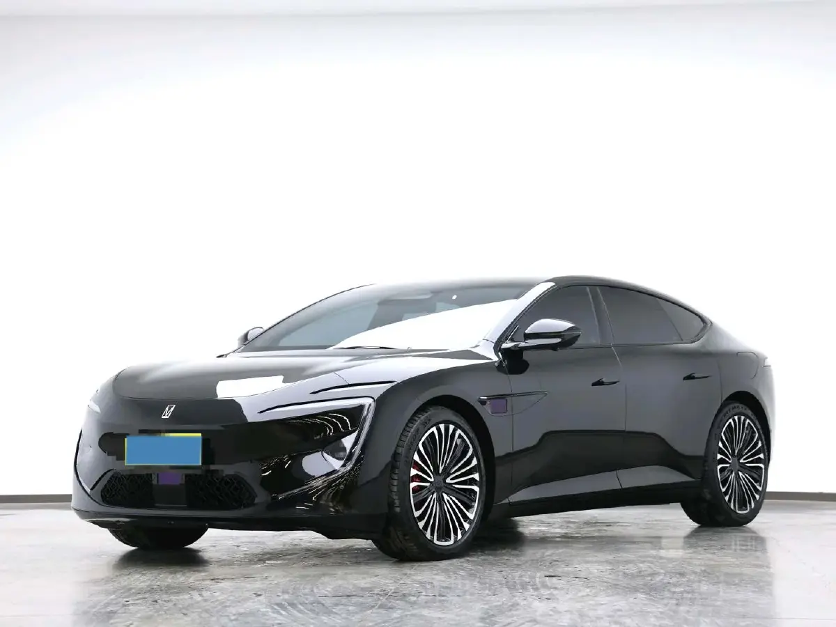 2025 Avatr 12 1.5T 156HP L4 REEV 39.05KWH