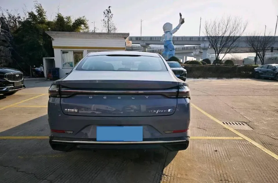 2024 Geely Preface 1.5T 163HP L4 3DHT Hybrid,autocango,china used car exporter,china ev exporter,chinese used car exporter,chinese used ev exporter