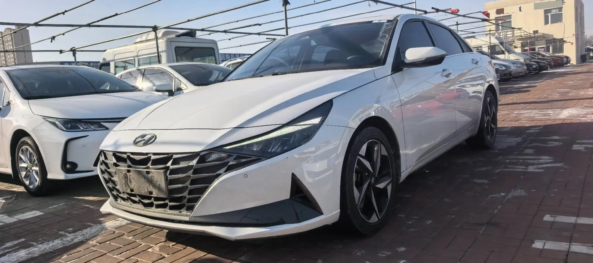 2021 Hyundai Elantra 1.5L 115HP L4 CVT