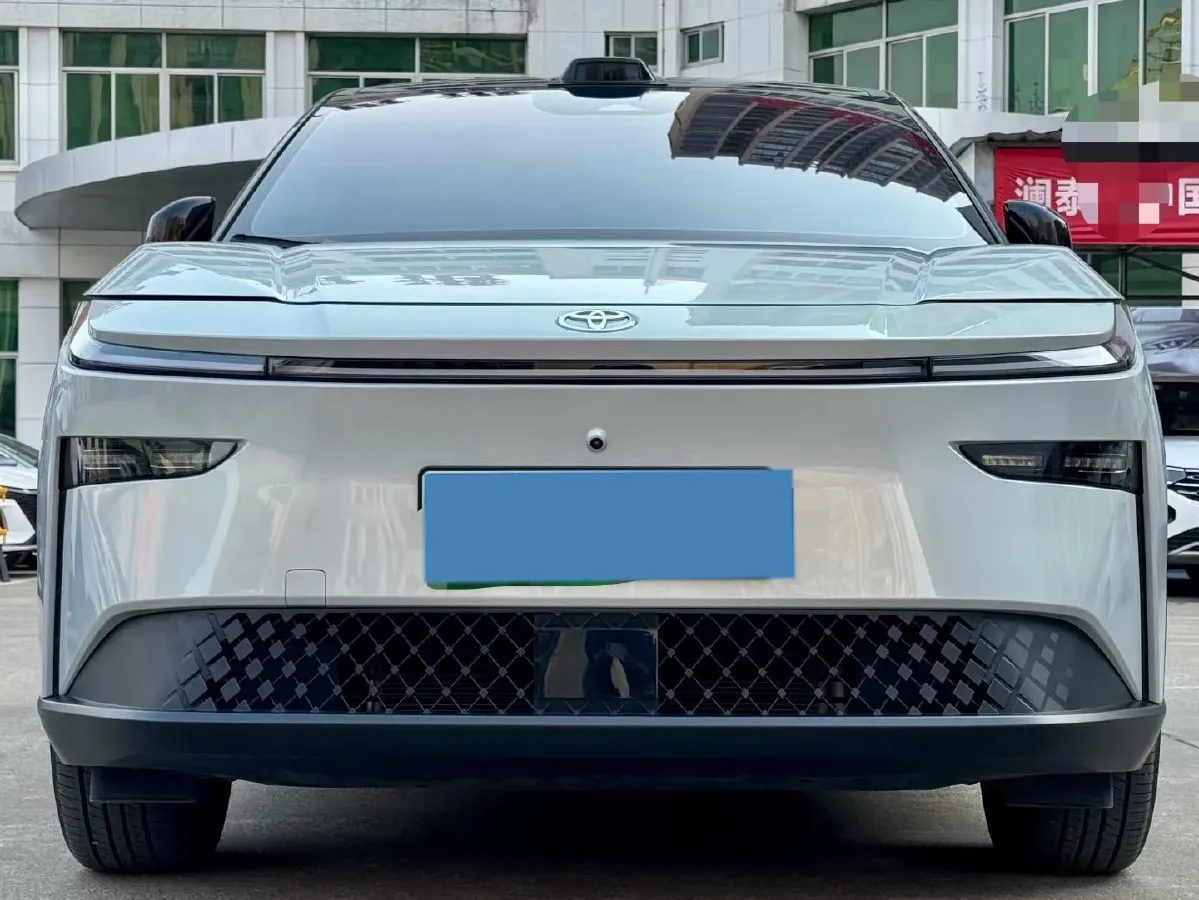 2025 Toyota BZ3X BEV 58.37KWH,autocango,china used car exporter,china ev exporter,chinese used car exporter,chinese used ev exporter