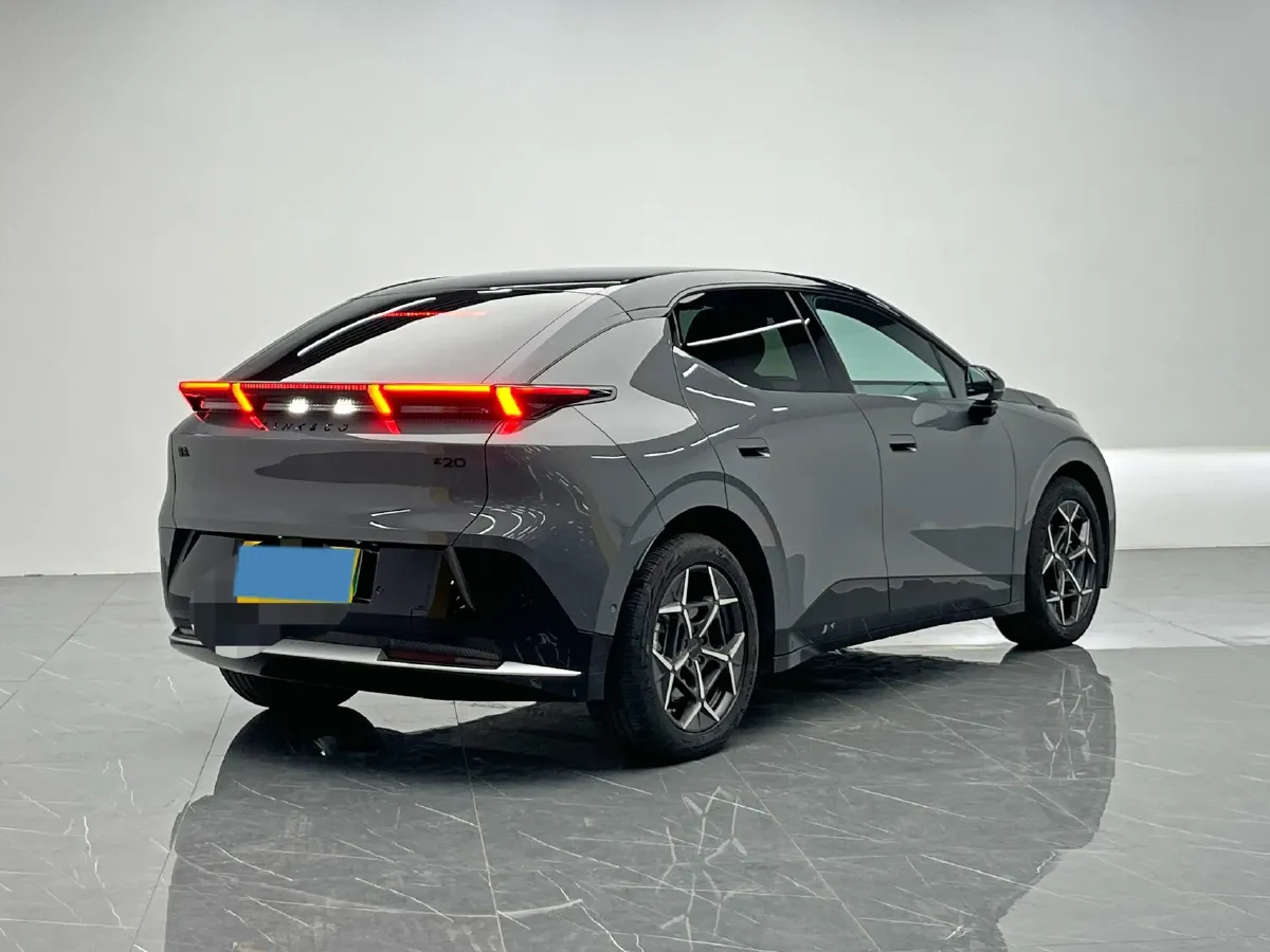 2025 Dongfeng Z9 2.0T 258HP L4 8AT,autocango,china used car exporter,china ev exporter,chinese used car exporter,chinese used ev exporter