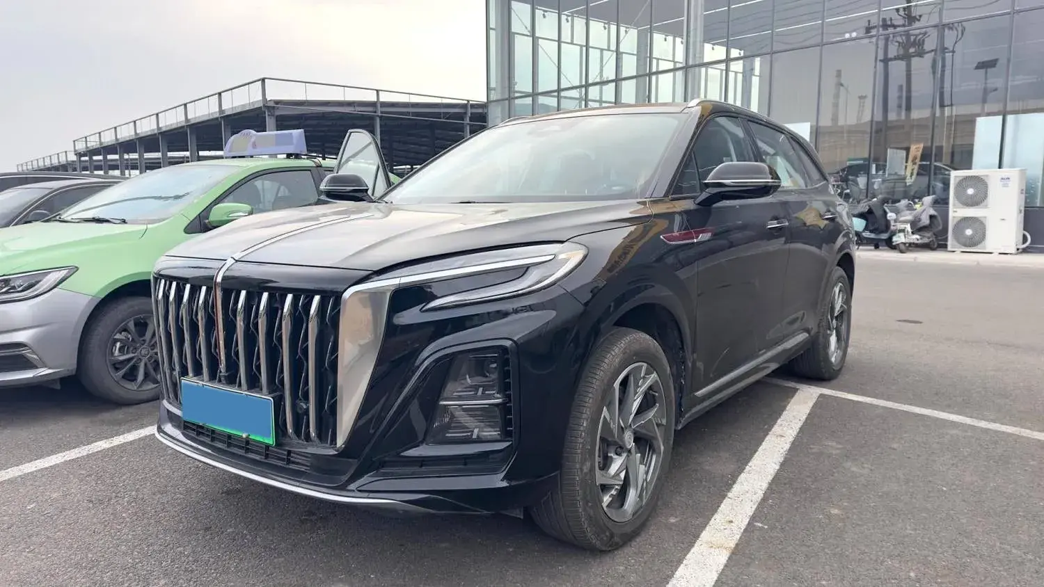 2024 HongQi HS3 1.5T 169HP L4 1DHT PHEV 18.4KWH