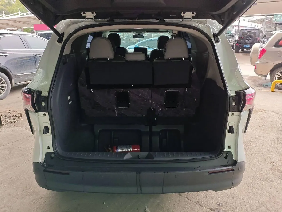 2021 Toyota Sienna 2.5L 192HP L4 E-CVT Hybrid,autocango,china used car exporter,china ev exporter,chinese used car exporter,chinese used ev exporter