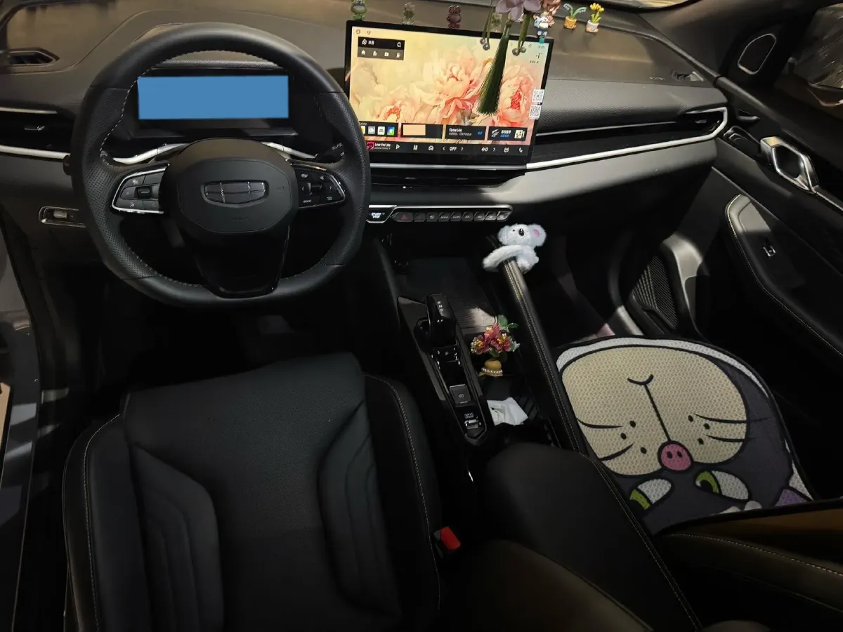 2025 Geely Coolray 1.5T 181HP L4 7DCT,autocango,china used car exporter,china ev exporter,chinese used car exporter,chinese used ev exporter