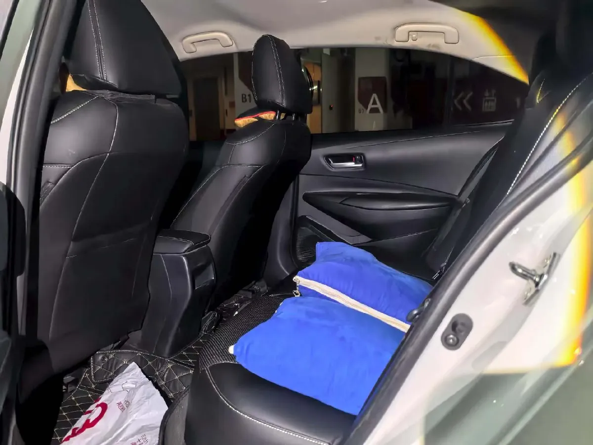 2022 Toyota Corolla 1.2T 116HP L4 CVT,autocango,china used car exporter,china ev exporter,chinese used car exporter,chinese used ev exporter