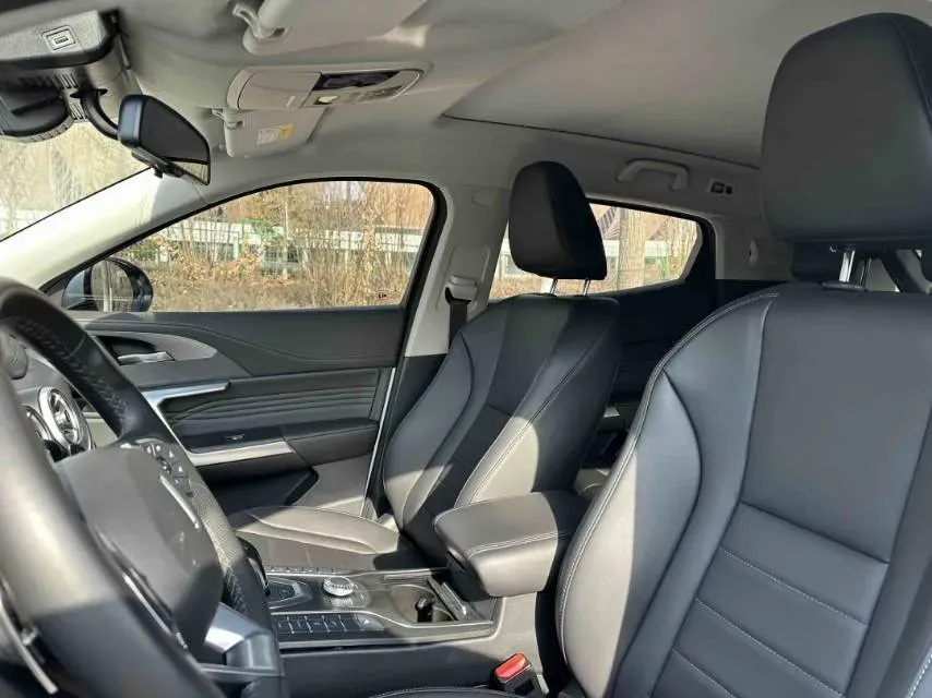 2020 WEY VV5 1.5T 171HP L4 7DCT,autocango,china used car exporter,china ev exporter,chinese used car exporter,chinese used ev exporter