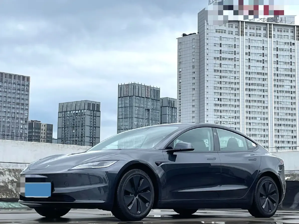 2023 HYPTEC GT BEV 80KWH