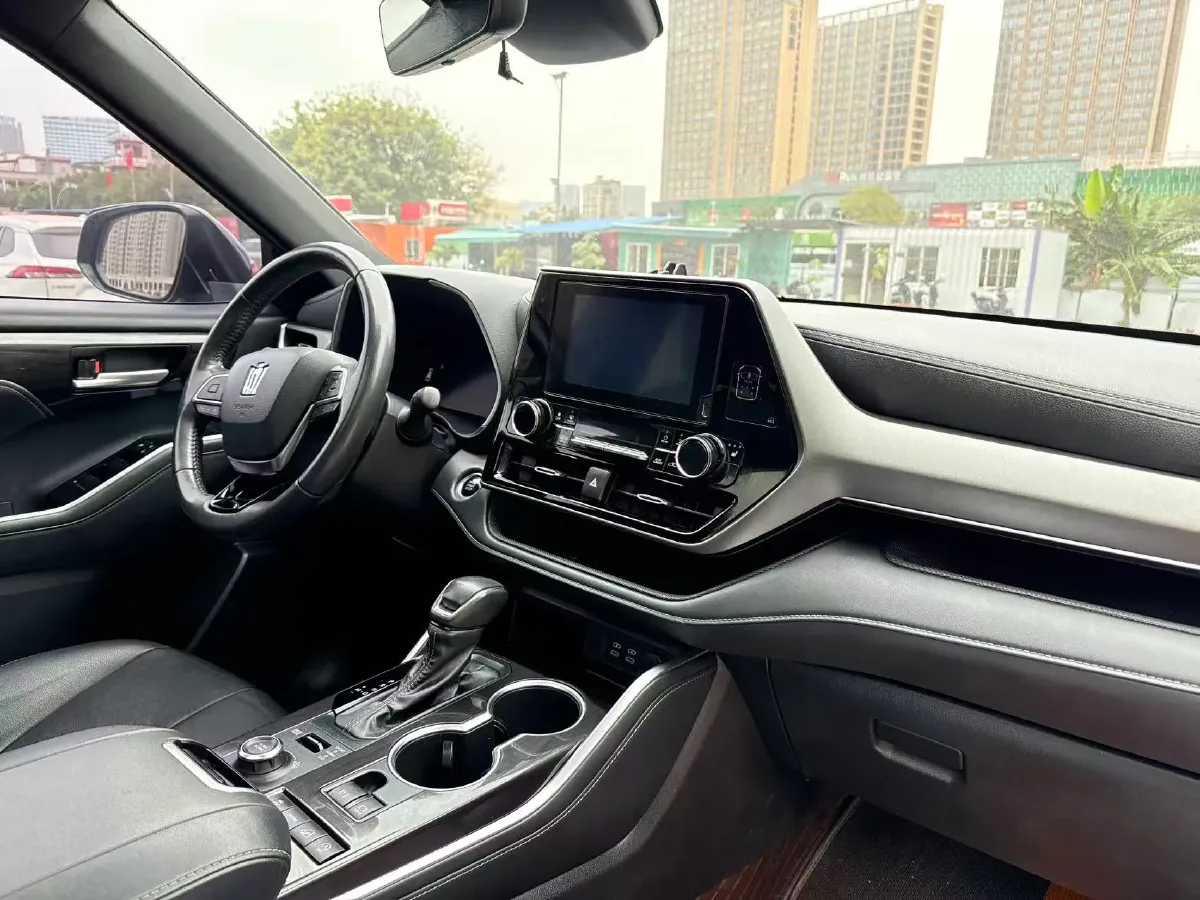 2022 Toyota Crown Kluger 2.0T 248HP L4 8AT,autocango,china used car exporter,china ev exporter,chinese used car exporter,chinese used ev exporter