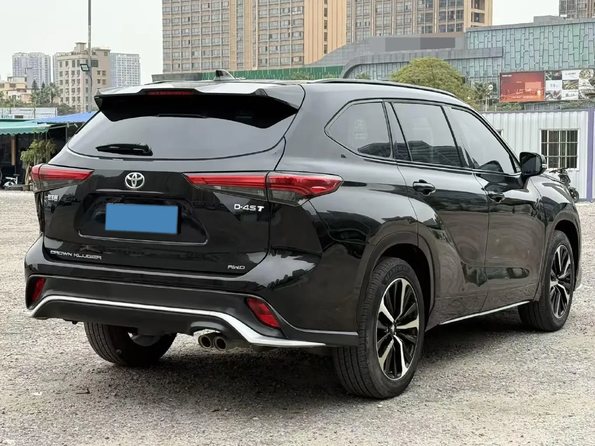 2022 Toyota Crown Kluger 2.0T 248HP L4 8AT,autocango,china used car exporter,china ev exporter,chinese used car exporter,chinese used ev exporter