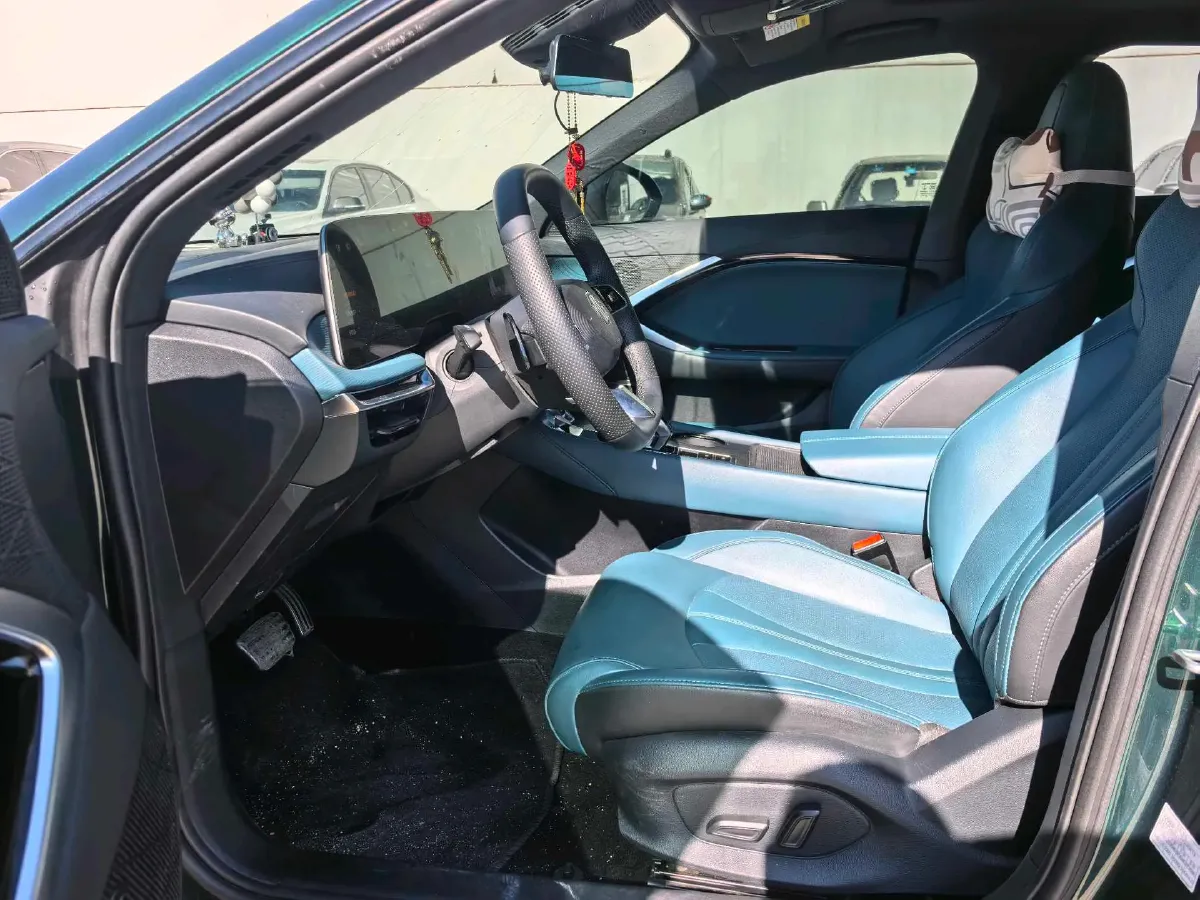 2023 MG 7 1.5T 188HP L4 7DCT,autocango,china used car exporter,china ev exporter,chinese used car exporter,chinese used ev exporter