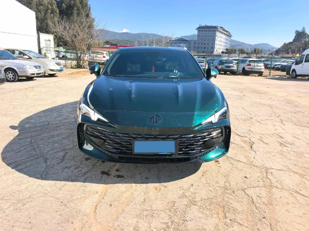 2023 MG 7 1.5T 188HP L4 7DCT,autocango,china used car exporter,china ev exporter,chinese used car exporter,chinese used ev exporter